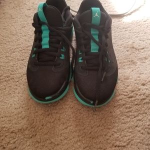 💲SALE💲JORDANS!!